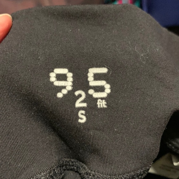 925 Fit Be Bolt Graphic Leggings size Small - Picture 2 of 10